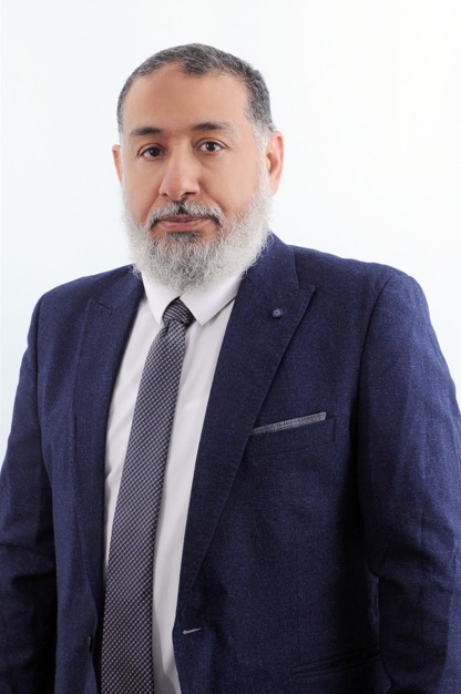 Senior Lawyer